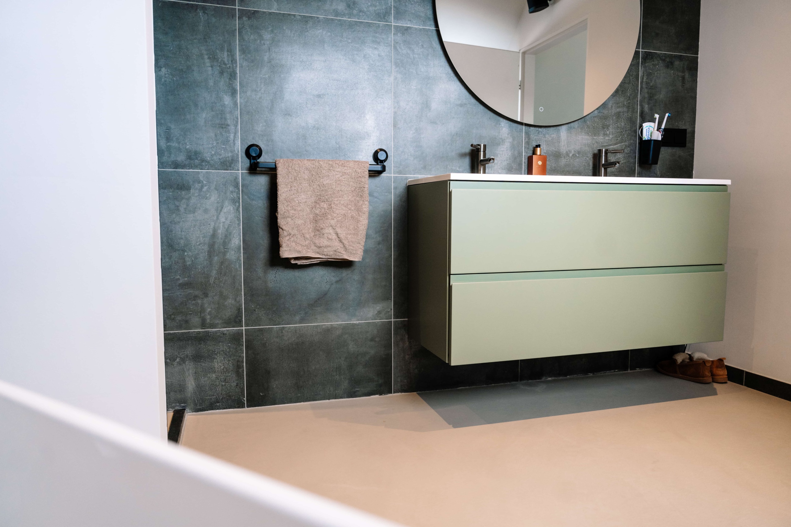 concrete microcement badkamer vloer
